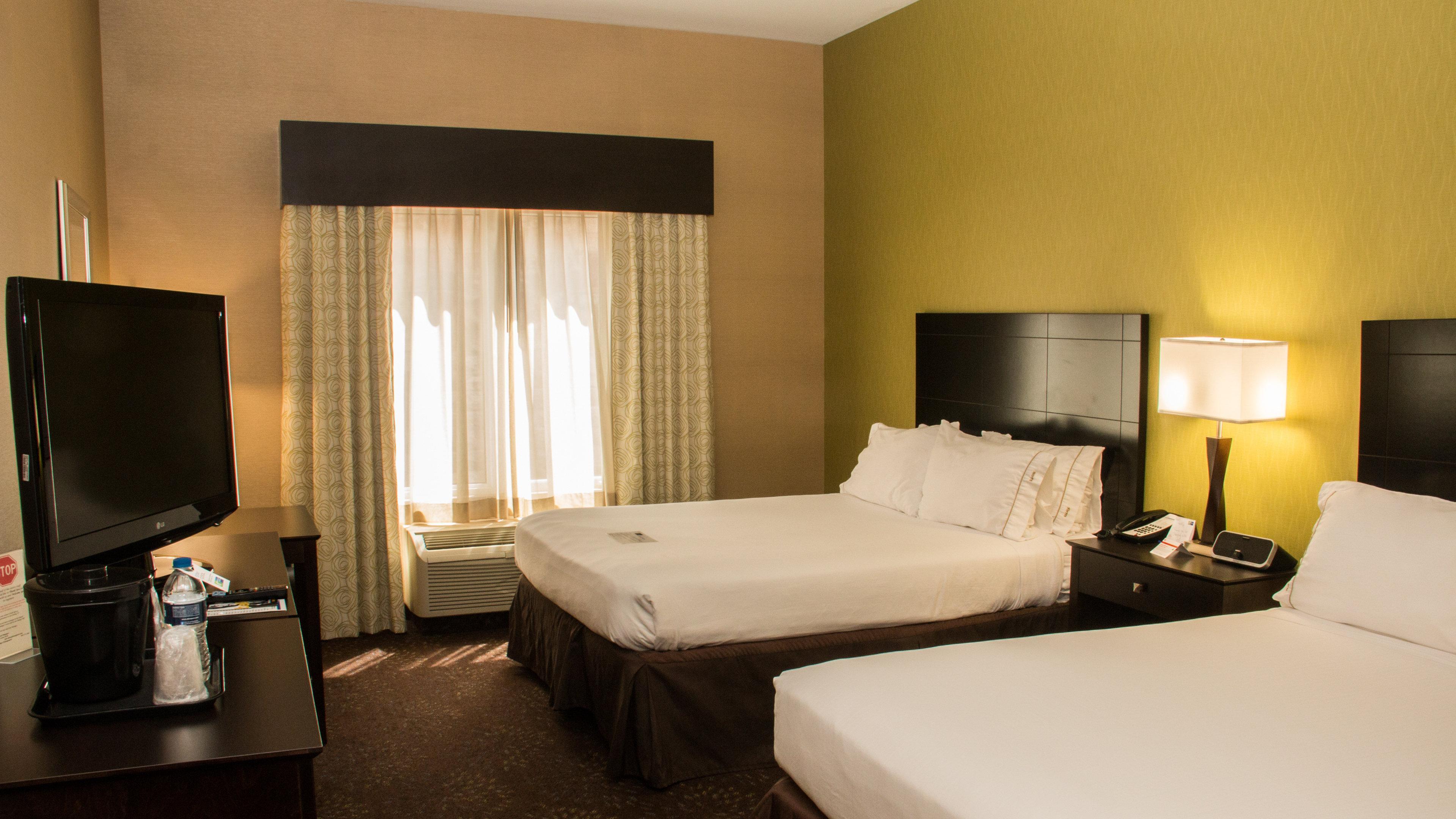 Holiday Inn Express Hotel & Suites Saginaw By Ihg Exterior foto